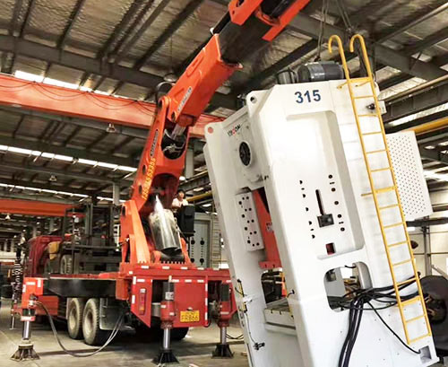 鹰潭余江附近随车吊出租，轻松解决运输难题