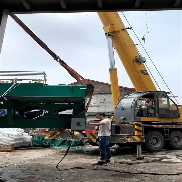 鹰潭余江35吨吊车租赁公司