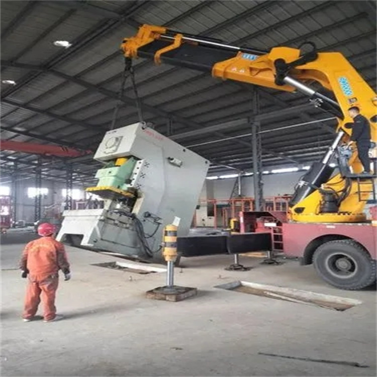 鹰潭余江80吨折臂吊车出租附近电话