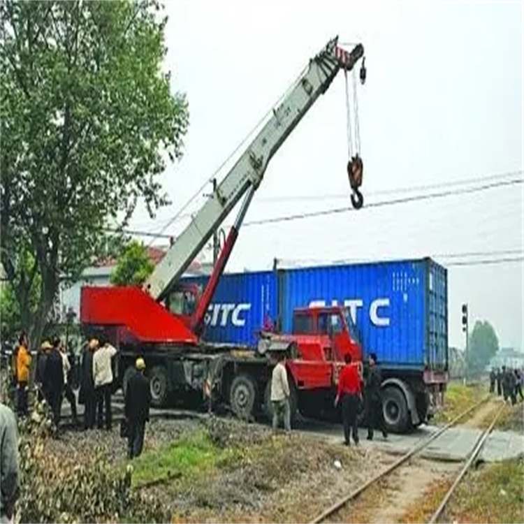 鹰潭余江如何快速找到附近的吊车救援公司